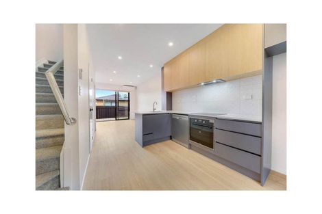 Photo of property in 6/3 Cape Road, Mangere, Auckland, 2022