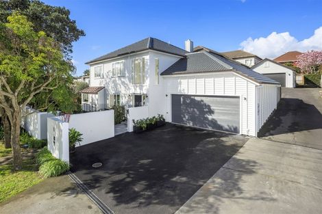 Photo of property in 1/8 Omana Road, Milford, Auckland, 0620