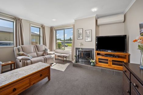 Photo of property in 35 Larch Crescent, Alexandra, 9320