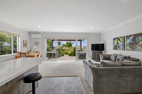 Photo of property in 250a Courtenay Street, Strandon, New Plymouth, 4312