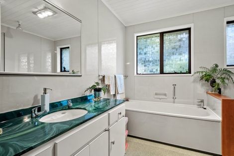 Photo of property in 42 Boyes Crescent, Frankton, Queenstown, 9300