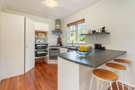 Photo of property in 11 Terawhiti Terrace, Karori, Wellington, 6012
