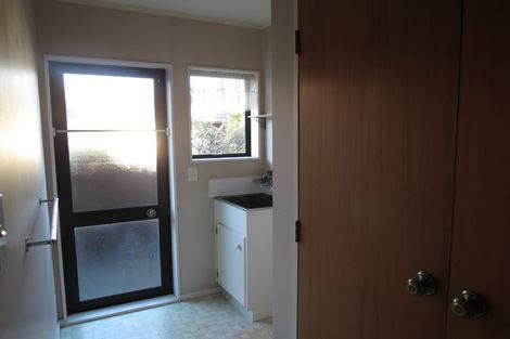 Photo of property in 5 Mcarthur Street, Terrace End, Palmerston North, 4410