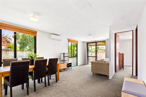 Photo of property in 1/8 Cameron Place, Ranui, Auckland, 0612