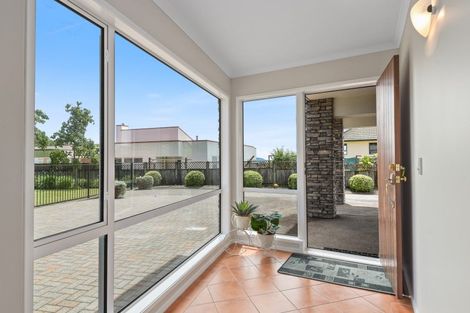 Photo of property in 19 Cobbe Place, Pomare, Rotorua, 3015