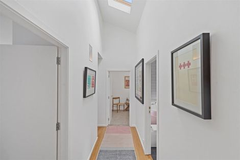 Photo of property in 42 Whitfield Street, Sumner, Christchurch, 8081