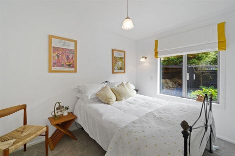 Photo of property in 42 Whitfield Street, Sumner, Christchurch, 8081