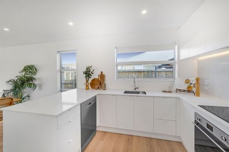 Photo of property in 17 Cork Street, Halswell, Christchurch, 8025