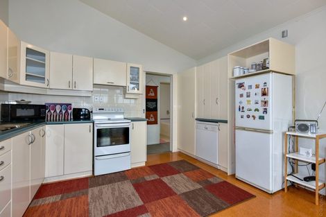 Photo of property in 2/11 Sulby Road, Cashmere, Christchurch, 8022