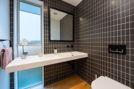 Photo of property in 7b Gulf Road, Murrays Bay, Auckland, 0630