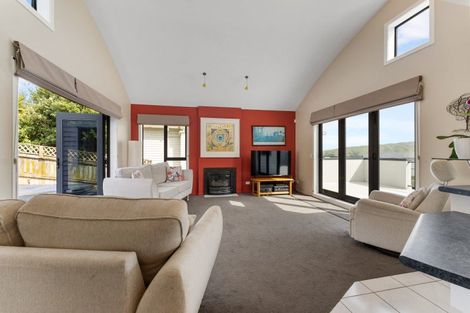 Photo of property in 8 Bowsprit Way, Whitby, Porirua, 5024