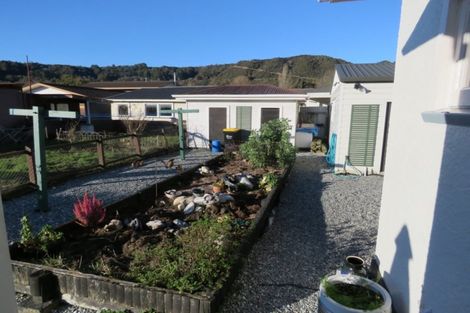 Photo of property in 6 Cavell Street, Reefton, 7830