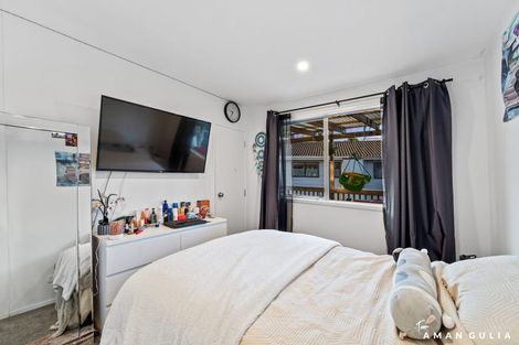 Photo of property in 18 Hydra Place, Glen Eden, Auckland, 0602