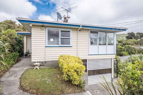Photo of property in 9 Radnall Way, Johnsonville, Wellington, 6037