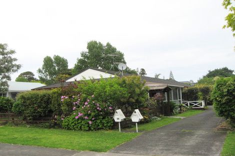 Photo of property in 13a The Circle, Manly, Whangaparaoa, 0930