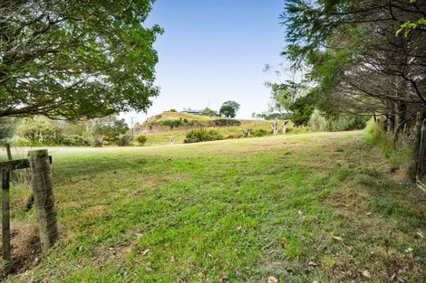 Photo of property in 65 Veale Road, Ridgewood, New Plymouth, 4371