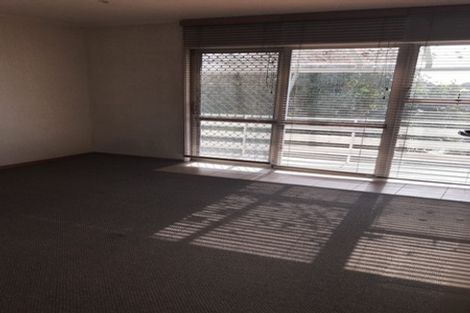 Photo of property in 2/1196 Victoria Street, Whitiora, Hamilton, 3200