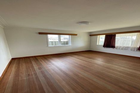 Photo of property in 8 Brains Road, Kelston, Auckland, 0602