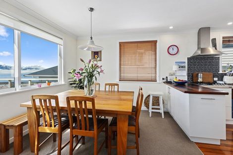 Photo of property in 33 Buckley Road, Southgate, Wellington, 6023