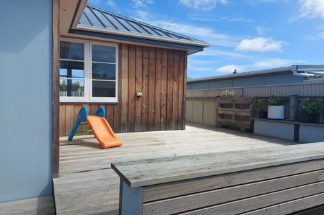 Photo of property in 571a Queen Street East, Levin, 5510