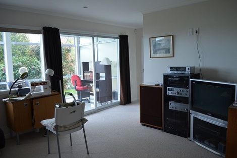 Photo of property in 18 Rama Crescent, Khandallah, Wellington, 6035