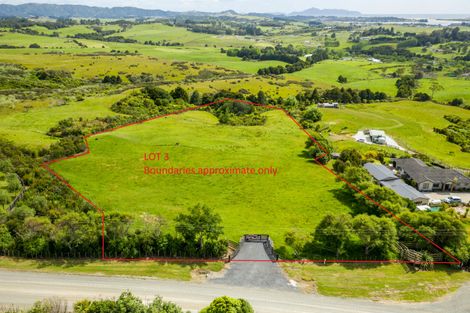Photo of property in 296 Devich Road, Mangawhai, Kaiwaka, 0573