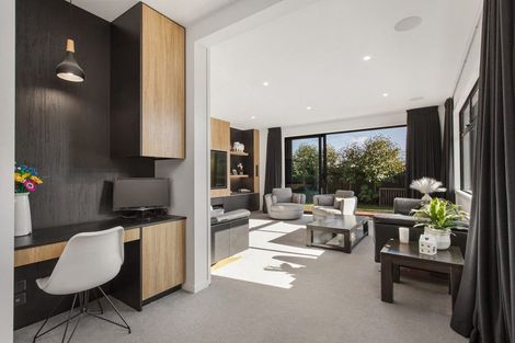 Photo of property in 122a Clyde Road, Ilam, Christchurch, 8041