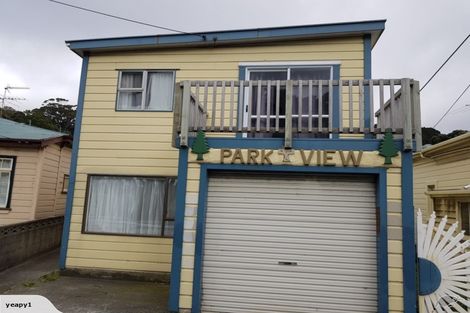 Photo of property in 34 Kilbirnie Crescent, Kilbirnie, Wellington, 6022