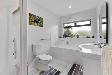 Photo of property in 8 Bowsprit Way, Whitby, Porirua, 5024