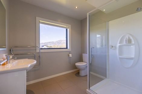 Photo of property in 1 Mount Gold Place, Wanaka, 9305