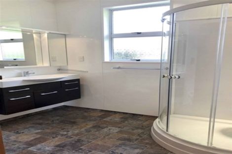 Photo of property in 147 Gladstone Terrace, Gladstone, Invercargill, 9810