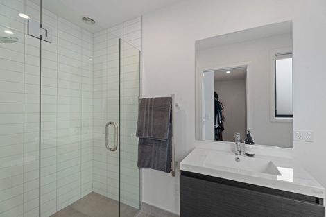 Photo of property in 43 Bannister Street, Jacks Point, Queenstown, 9371