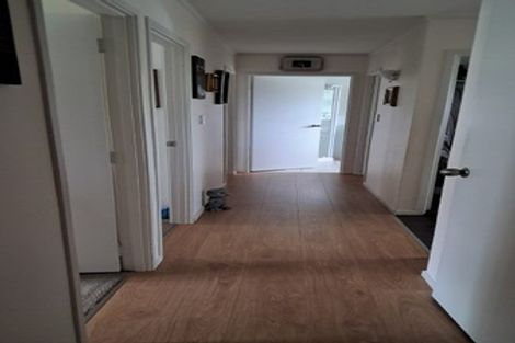 Photo of property in 1/7 Dalkeith Place, Opaheke, Papakura, 2113