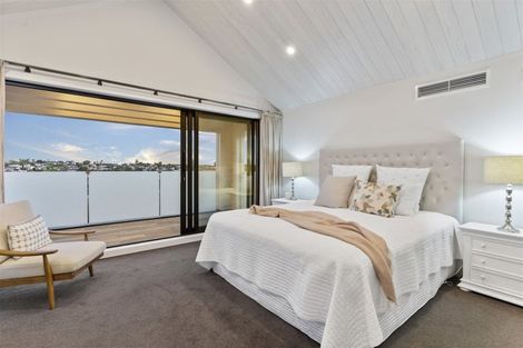 Photo of property in 12 Caldera Drive, Long Bay, Auckland, 0630