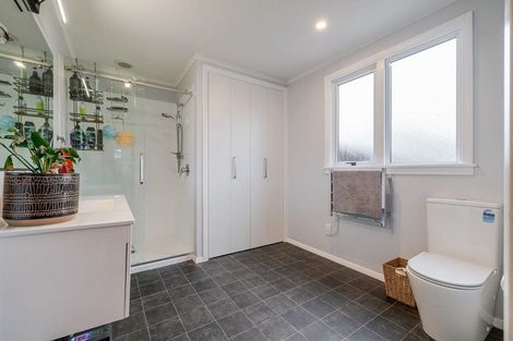 Photo of property in 12 Carthew Street, Feilding, 4702