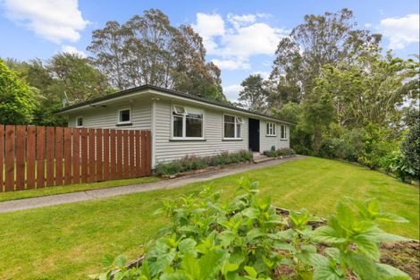 Photo of property in 418 Pahiatua Aokautere Road, Aokautere, Palmerston North, 4471