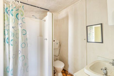 Photo of property in 29 Dorset Avenue, Westown, New Plymouth, 4310