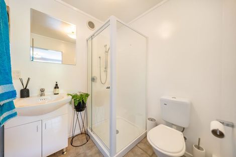 Photo of property in 11 Moray Place, Papakowhai, Porirua, 5024