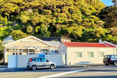 Photo of property in 125 Muritai Road, Eastbourne, Lower Hutt, 5013