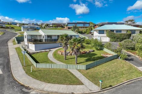 Photo of property in 2 Torsby Road, Coopers Beach, 0420