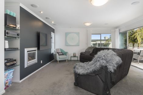 Photo of property in 6 Azores Way, Welcome Bay, Tauranga, 3112