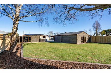 Photo of property in 32 Cridland Street West, Kaiapoi, 7630