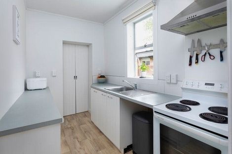 Photo of property in 12 Neesons Way, Glendene, Auckland, 0602