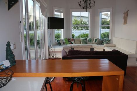 Photo of property in 64 Karaka Road, Beachlands, Auckland, 2018