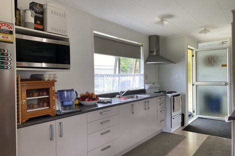 Photo of property in 25 Reynolds Road, Pukekohe, 2120