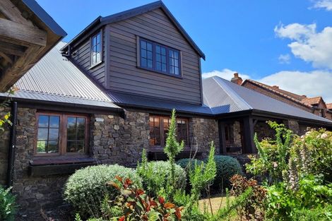 Photo of property in 8 Point Road, Monaco, Nelson, 7011