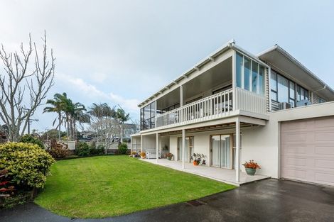 Photo of property in 74 Laurence Street, Manly, Whangaparaoa, 0930
