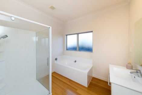 Photo of property in 7a Jensen Street, Hokowhitu, Palmerston North, 4410