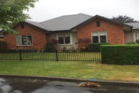 Photo of property in 2 Heathridge Place, Lincoln, 7608