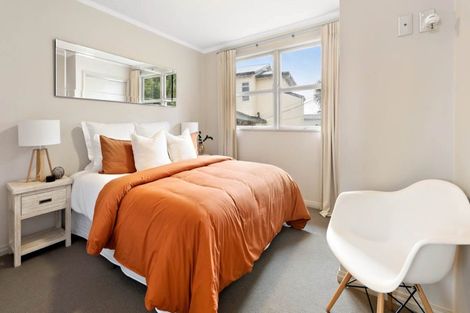 Photo of property in 123 Browns Bay Road, Browns Bay, Auckland, 0630